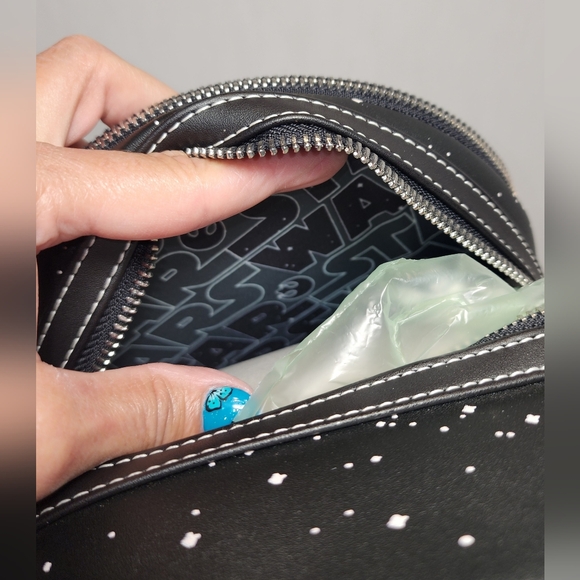 Disney Parks Star Wars Loungefly Glow-In-The-Dark Mini Backpack - NWT - Picture 6 of 9